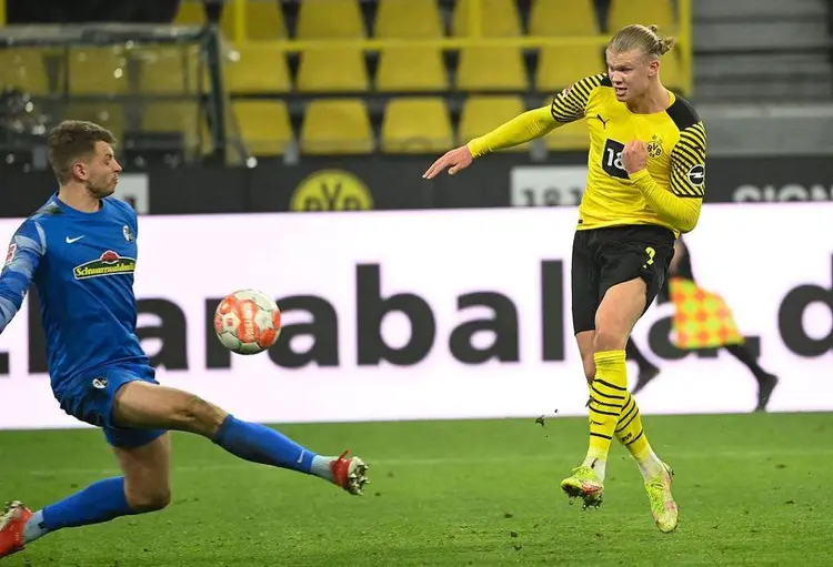 九游彩票 -赛地聚焦:葡超今晨热度飙升,布莱顿主帅复盘,压力陡增,身体对抗强度拉满