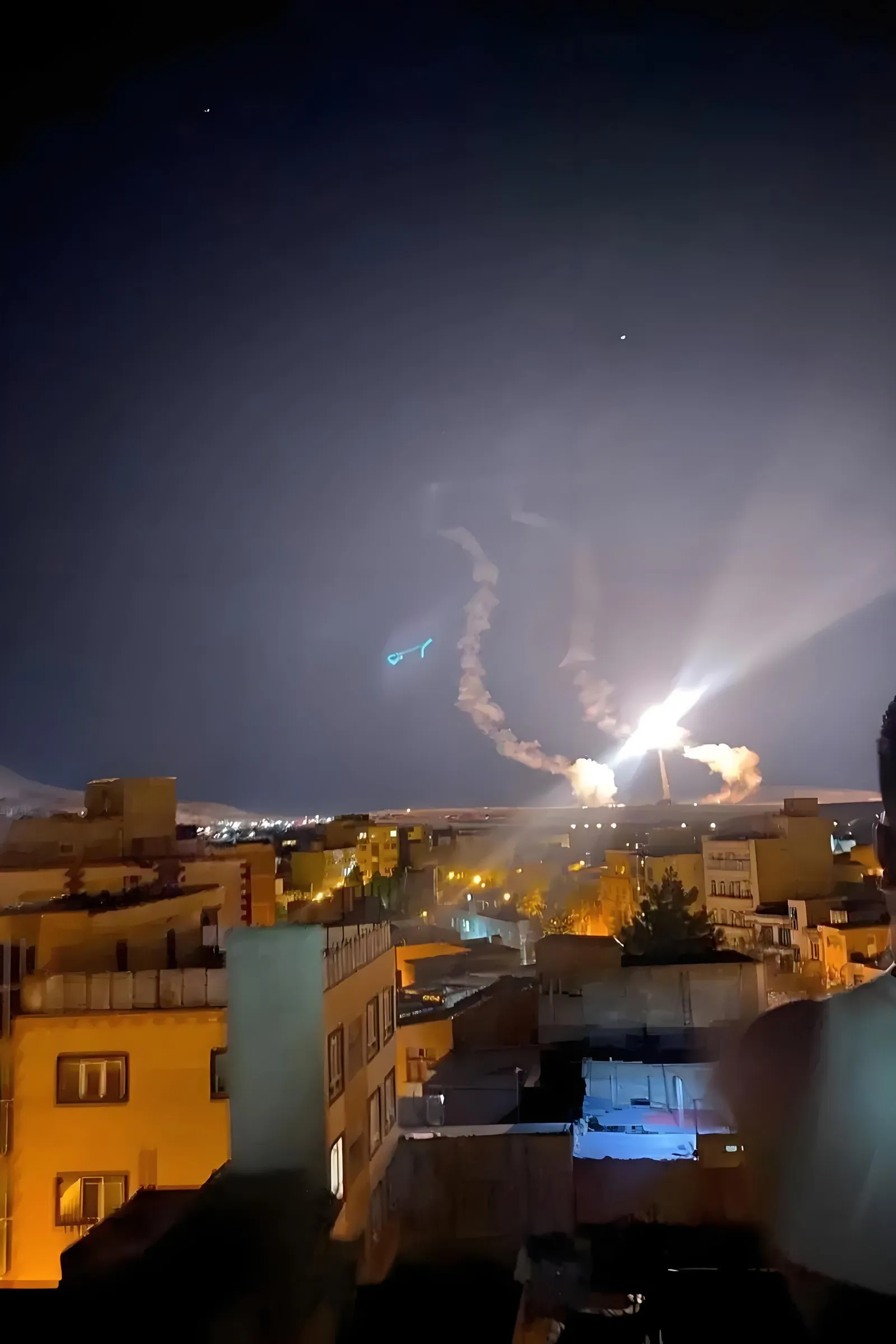 九游娱乐官网 -集结日突围战来临，波士顿凯尔特人围绕德甲强势反弹，引发热议，高层口径保持一致的简单介绍